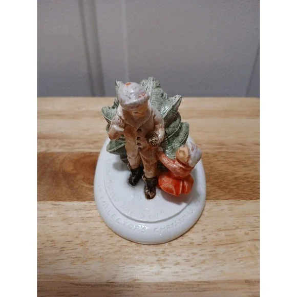 Sebastian Miniatures Christmas Themes Lot Of 4 Collectors Christmas Series - Picture 2 of 10